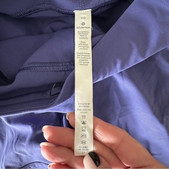 LULULEMON purple cropped leggings w pocket - Picture 2 of 5